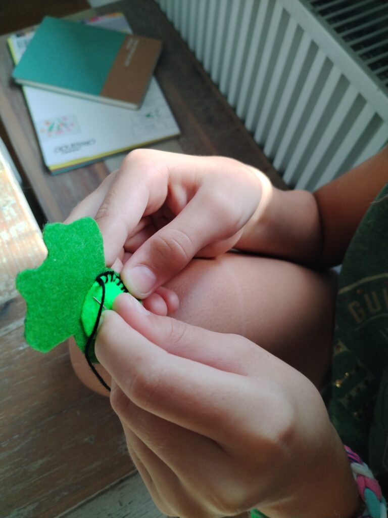 teach kids to sew